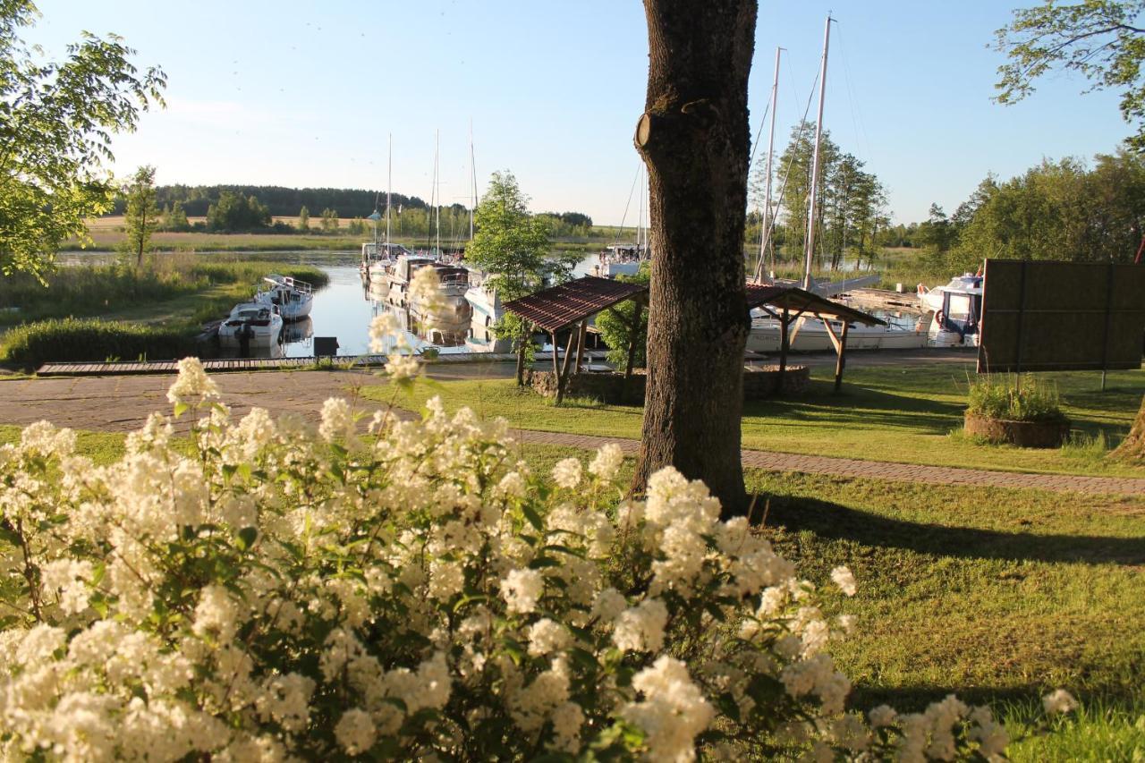 Domki W Porcie Zielony Gaj Mikołajki Buitenkant foto