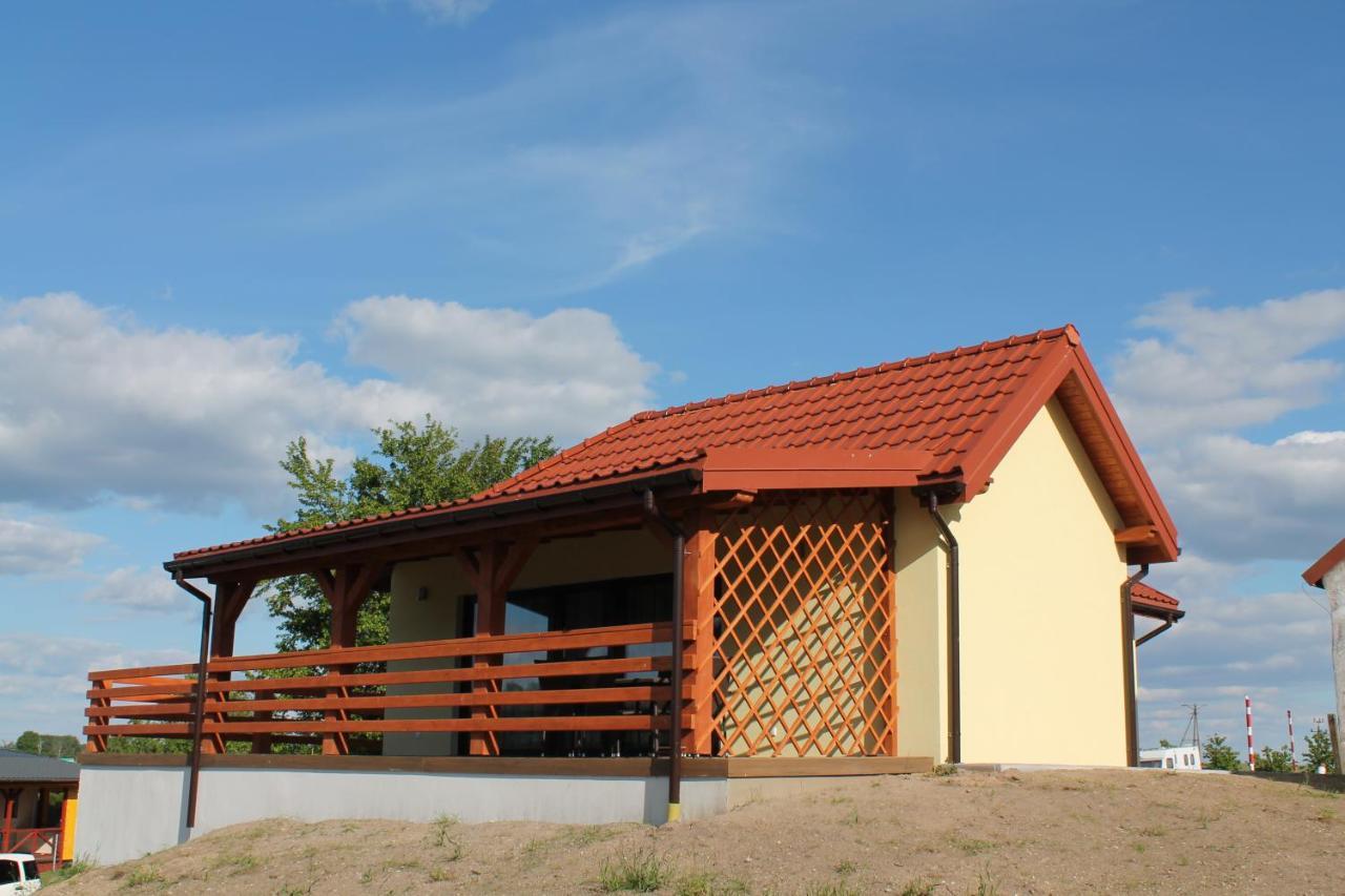 Domki W Porcie Zielony Gaj Mikołajki Buitenkant foto